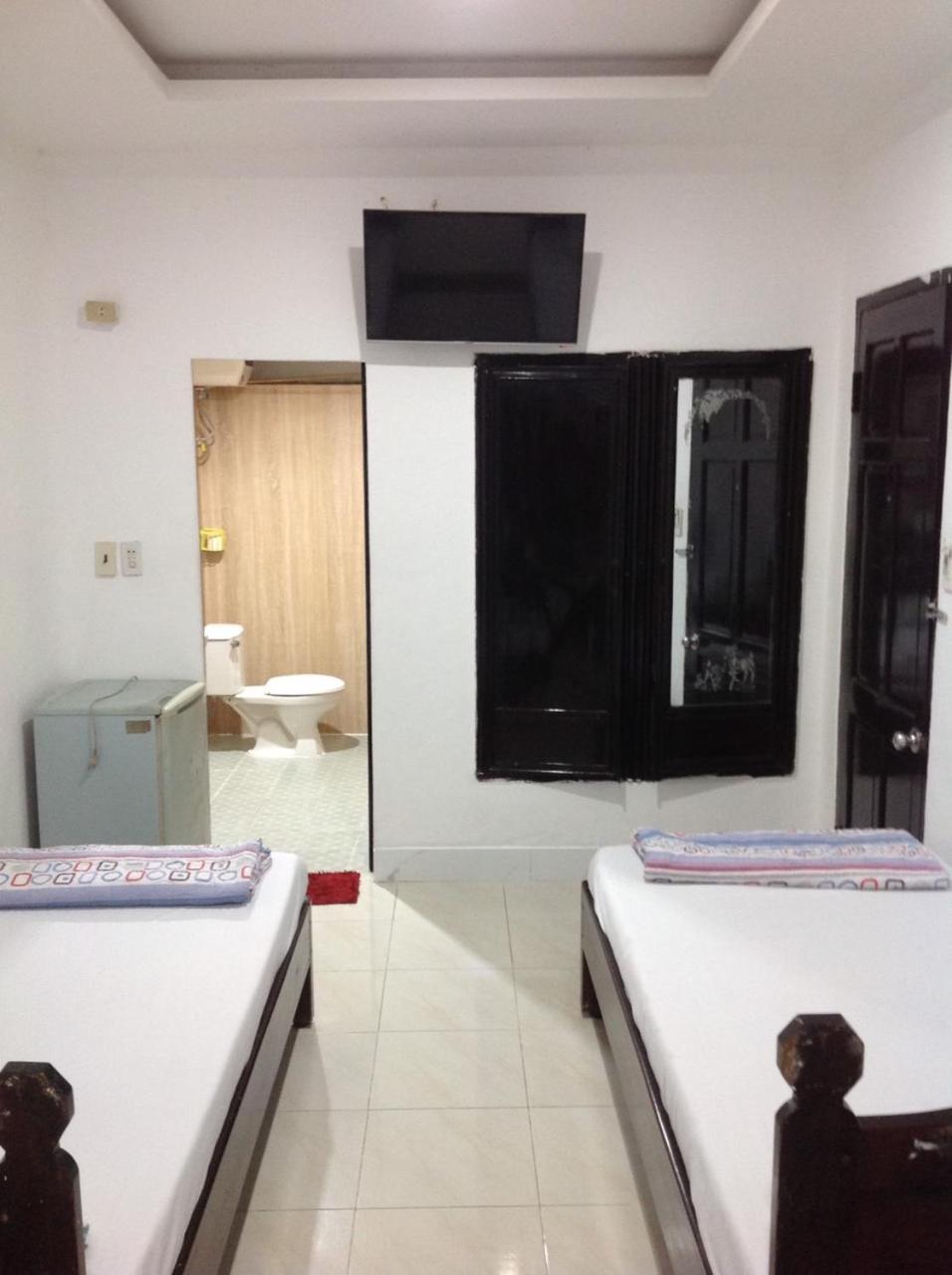 Ngoc Binh Hotel Hue Luaran gambar